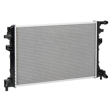Радиатор двигателя LRc 1806