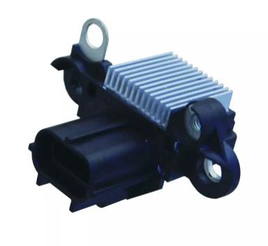 Регулятор напряжения IM730