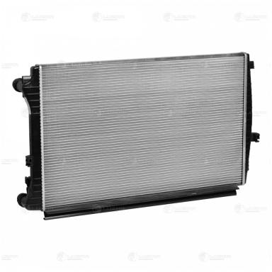 Радиатор двигателя LRc 18EM
