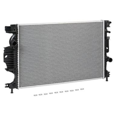 Радиатор двигателя LRc 1043