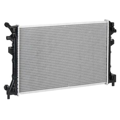 Радиатор двигателя LRc 1806