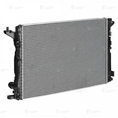 Радиатор двигателя LRc 1860